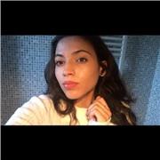 Diplomata al Liceo Classico Vittorio Emanuele II propone lezioni di italiano e latino per scuola media e liceo a Napoli